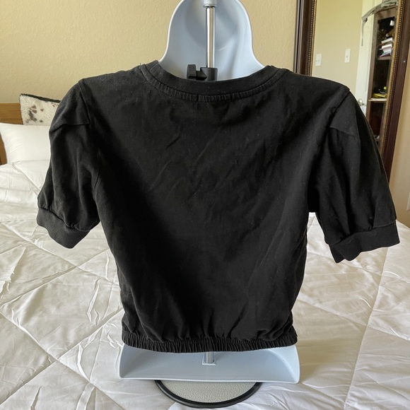 Forever 21 Black Crop Top ♥️ - Picture 2 of 3
